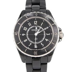 Chanel J12 33mm Ceramic H5695 Quartz Watch